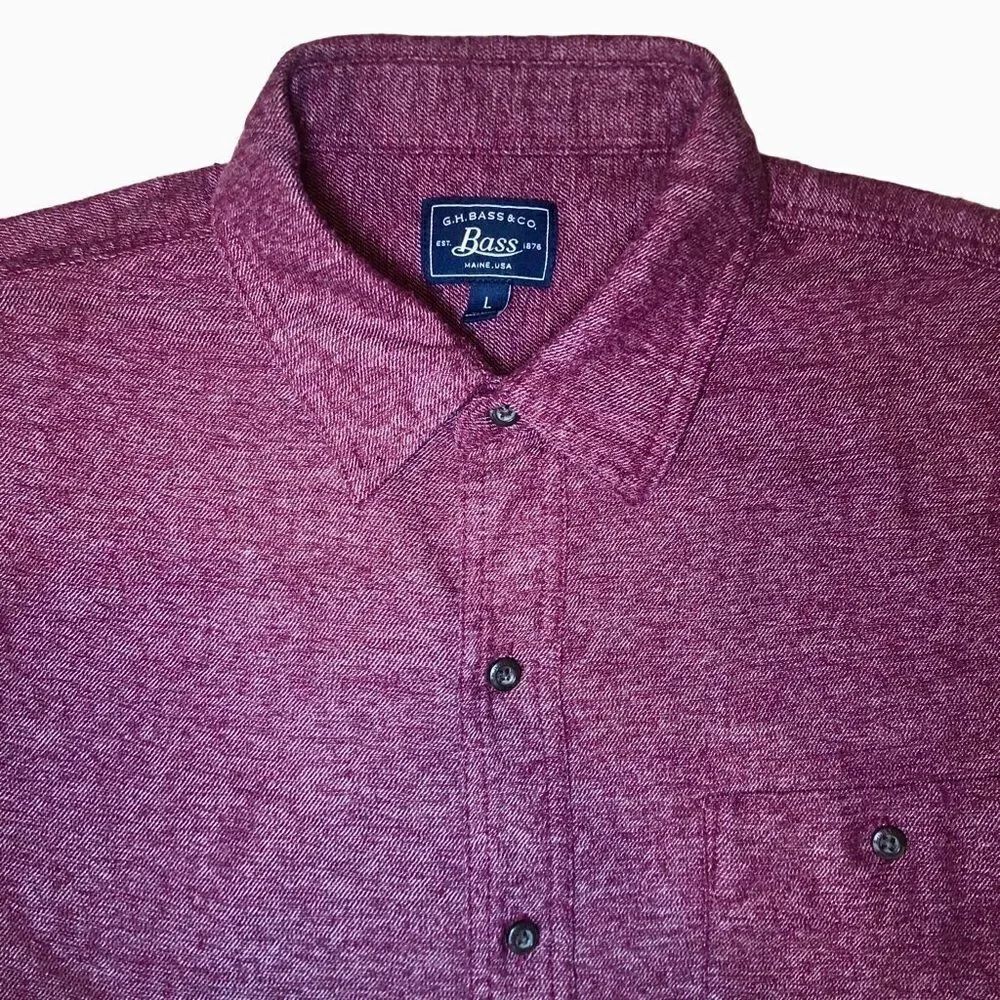 G H Bass Long Sleeve Flannel Button Down in Burgundy Heather Men’s L